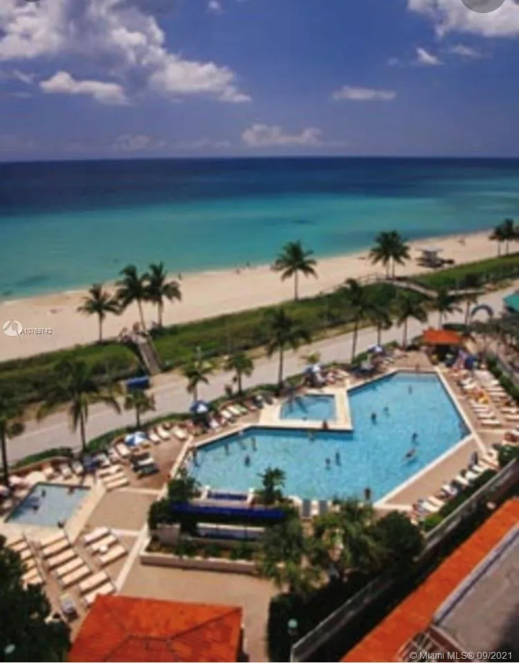 Hollywood Beach Resort #450 image #8