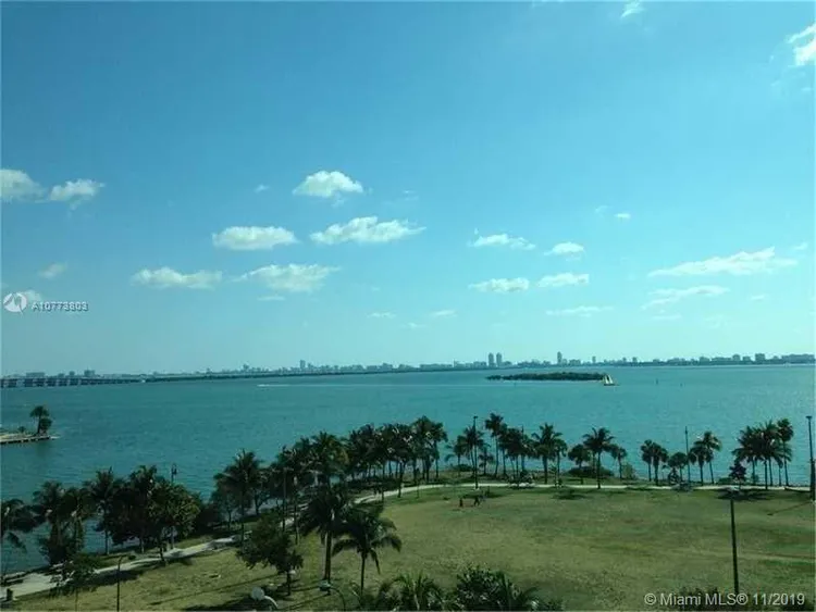 Quantum on the Bay #807 image #14