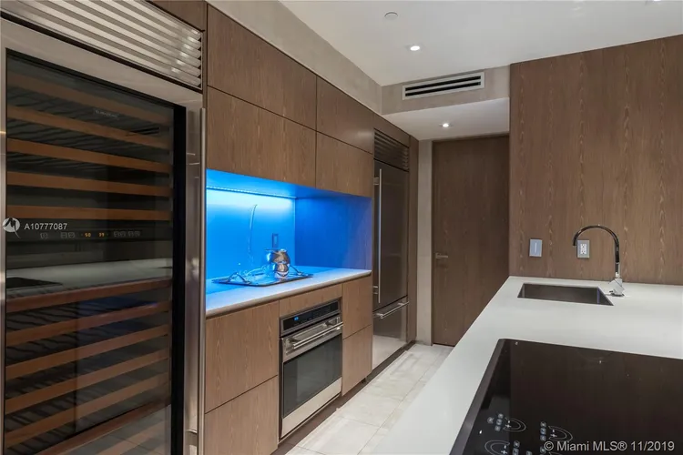 ICON South Beach #3902 image #11