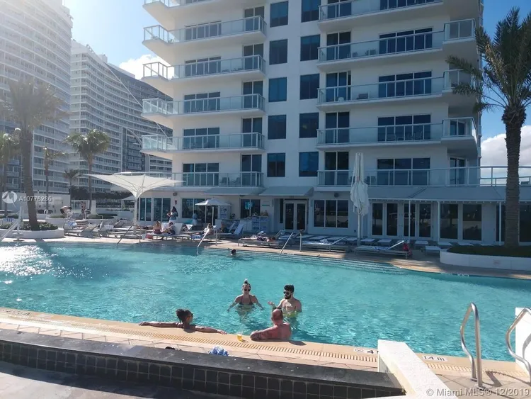 Hilton Q Club #1718 image #14