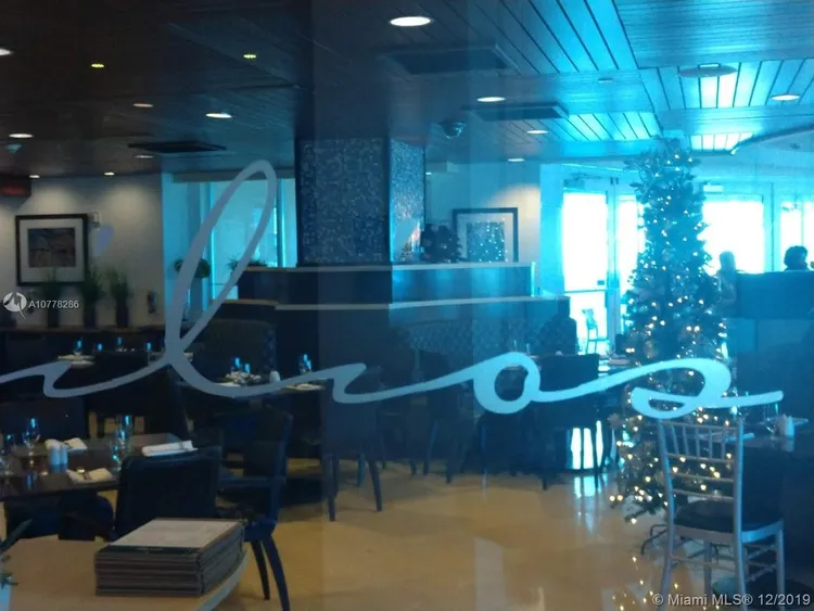 Hilton Q Club #1718 image #18