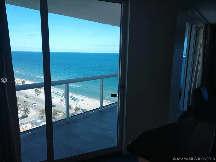 Hilton Q Club #1718 image #27