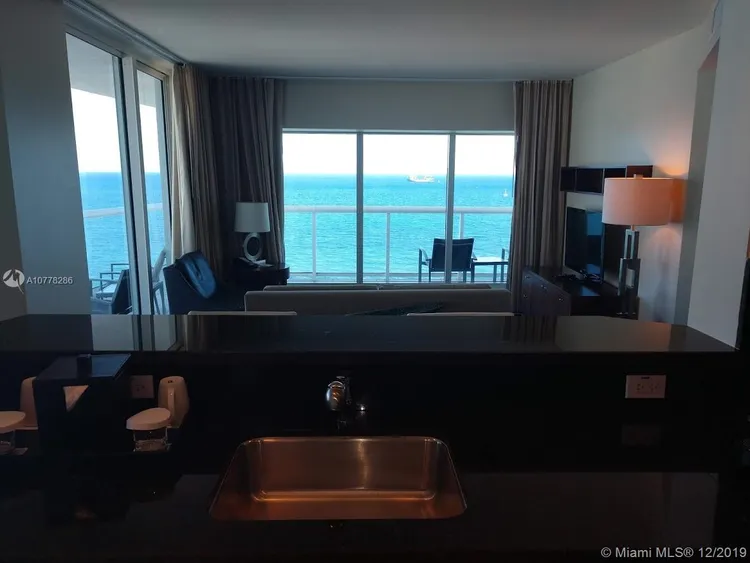 Hilton Q Club #1718 image #31