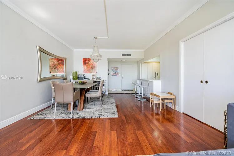 Blair House #7B image #16