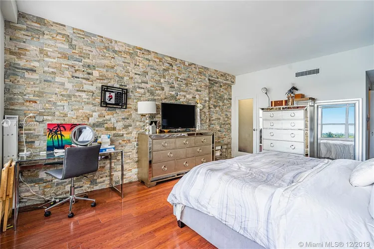 Blair House #7B image #19