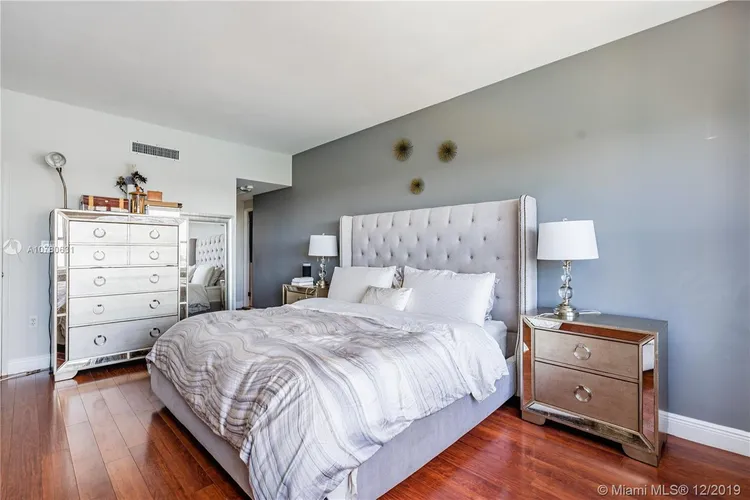 Blair House #7B image #20