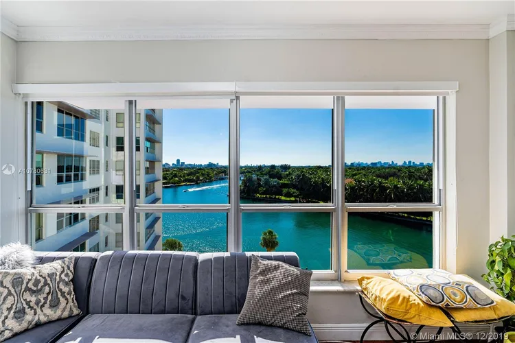 Blair House #7B image #24