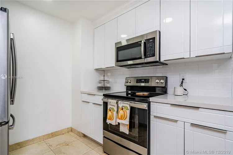 Blair House #7B image #8