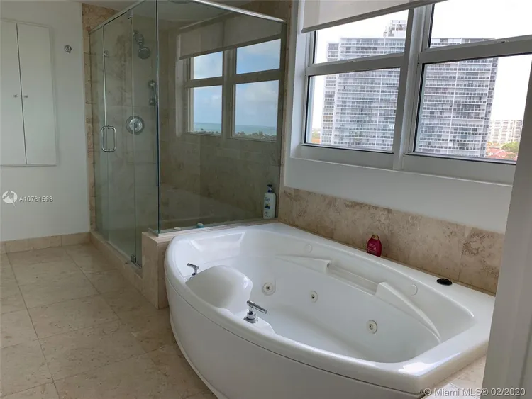 Hamptons South #1001 image #19