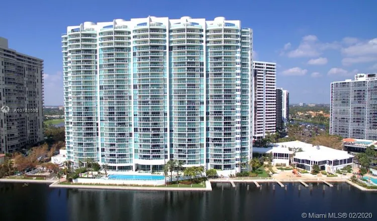 Hamptons South #1001 image #26