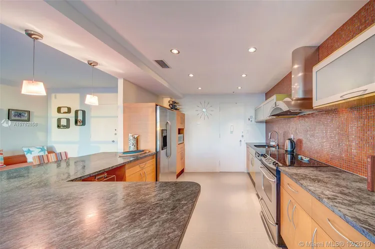 Crystal House #12M image #9