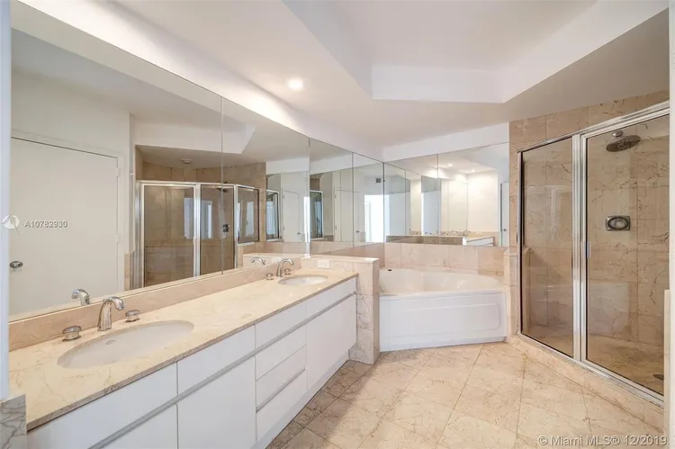 Two Tequesta Point #1002 image #23