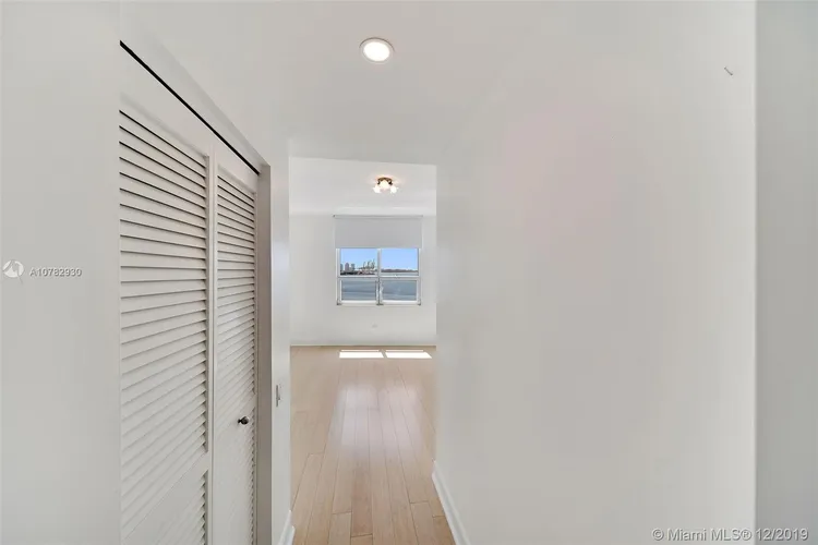 Two Tequesta Point #1002 image #29