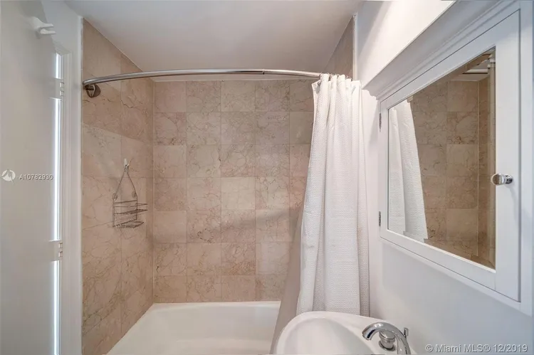 Two Tequesta Point #1002 image #31