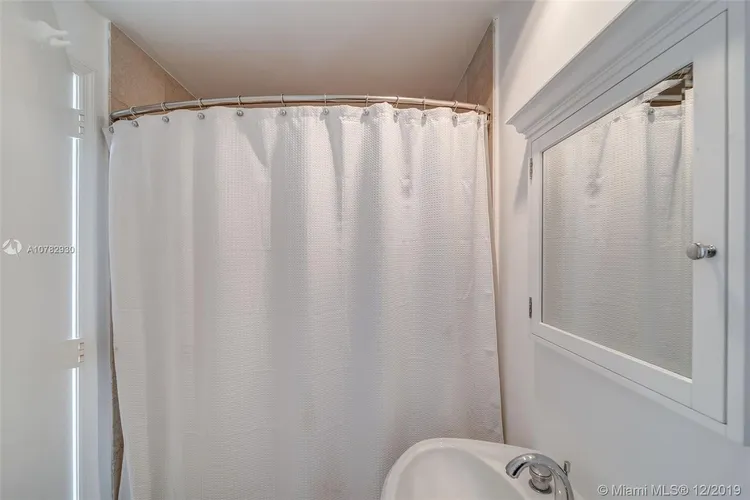 Two Tequesta Point #1002 image #32