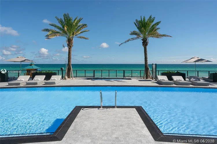 Porsche Design Tower #1603 image #11