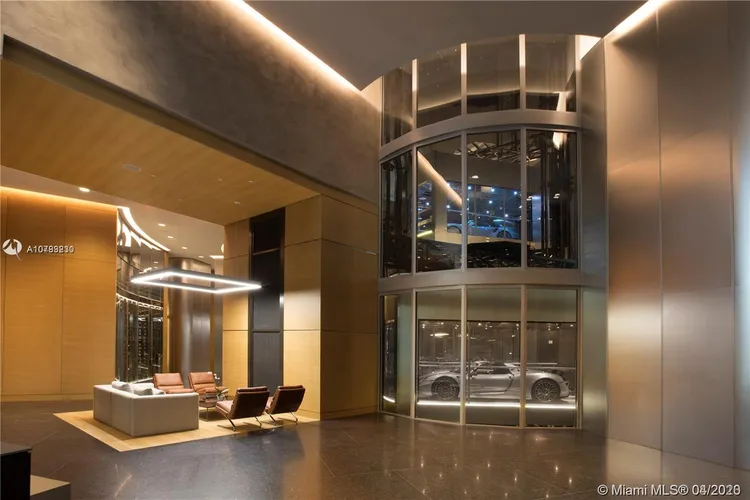 Porsche Design Tower #1603 image #15