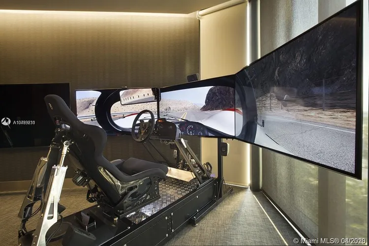 Porsche Design Tower #1603 image #25