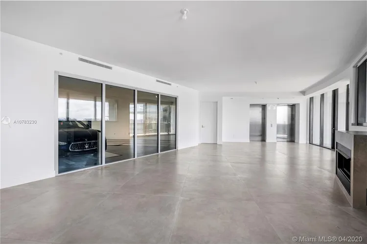 Porsche Design Tower #1603 image #41