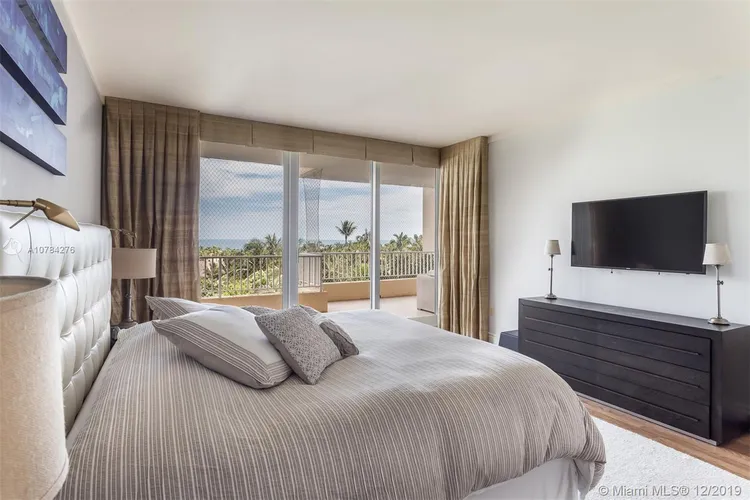 Ocean Club - Club Tower One #602 image #16