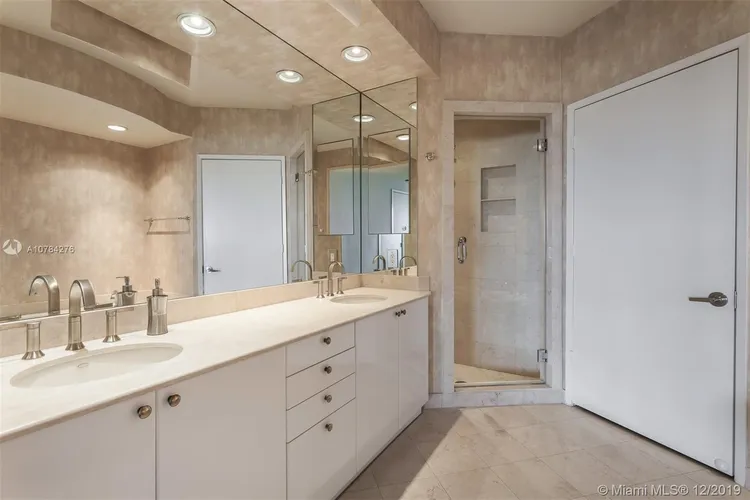 Ocean Club - Club Tower One #602 image #18