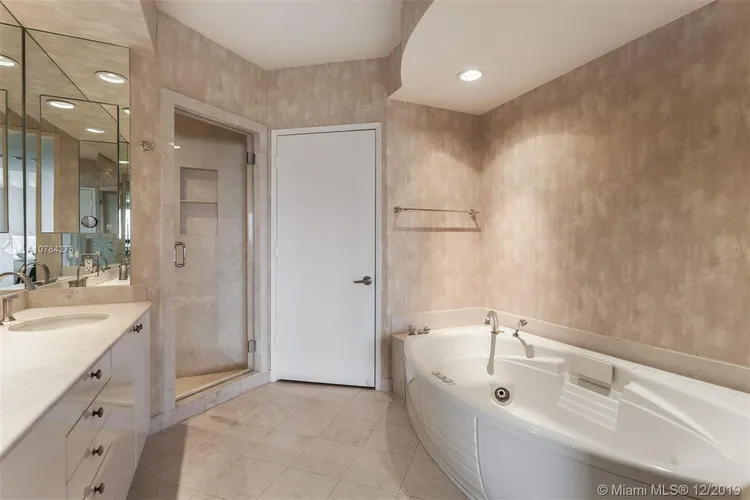 Ocean Club - Club Tower One #602 image #19