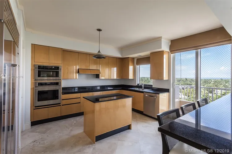 Ocean Club - Club Tower One #602 image #9