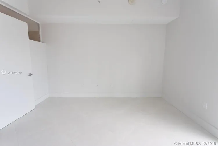 City 24 #PH5 image #15