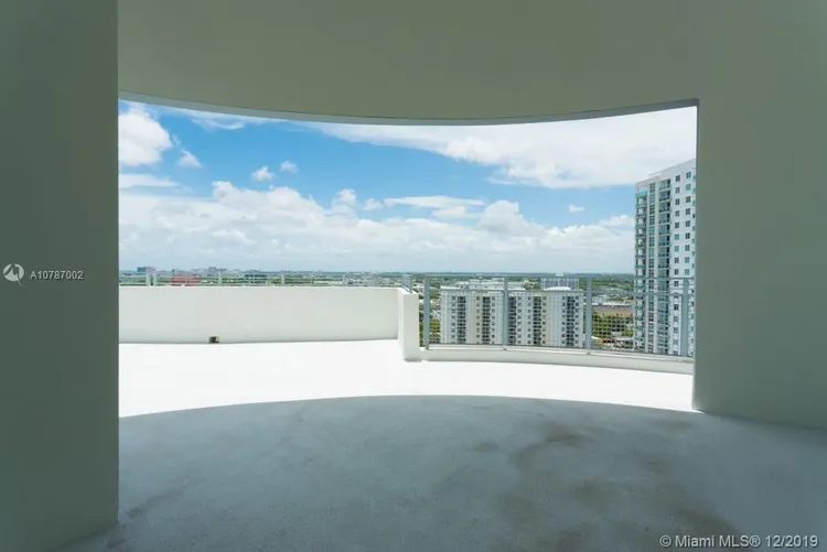 City 24 #PH5 image #7