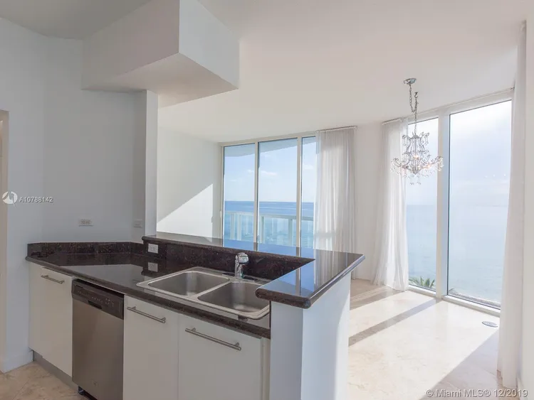 Bel Aire on the Ocean #703 image #7