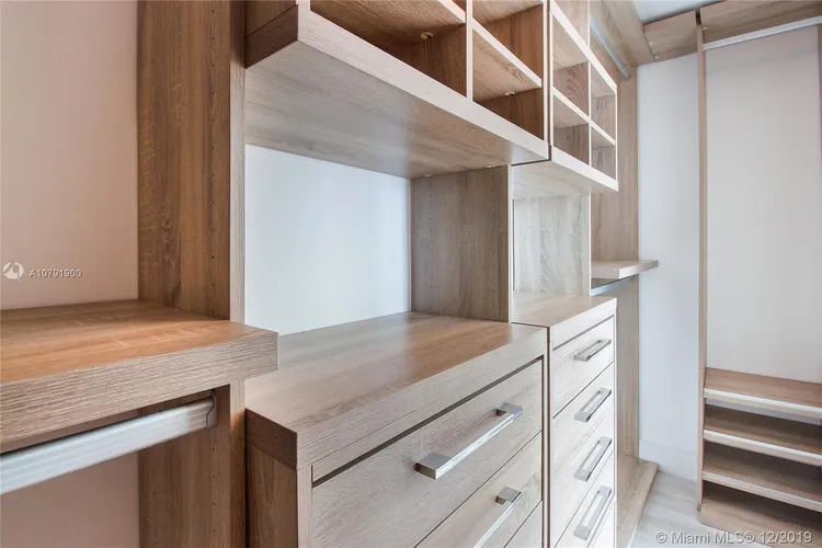 Icon Bay #2408 image #12