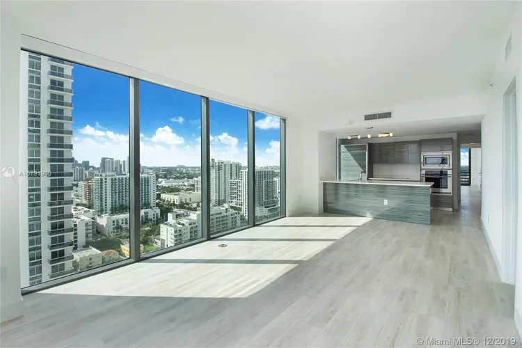 Icon Bay #2408 image #6