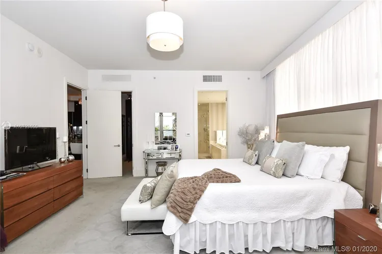 St. Regis Bal Harbour South #404S image #17