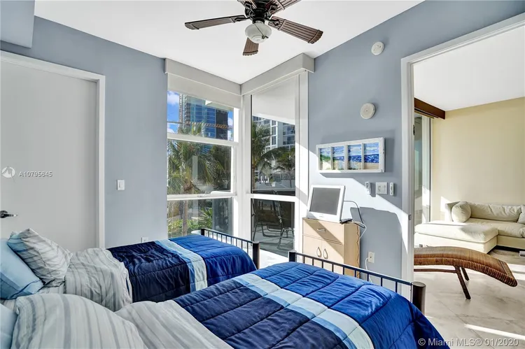 Trump Palace #504 image #16