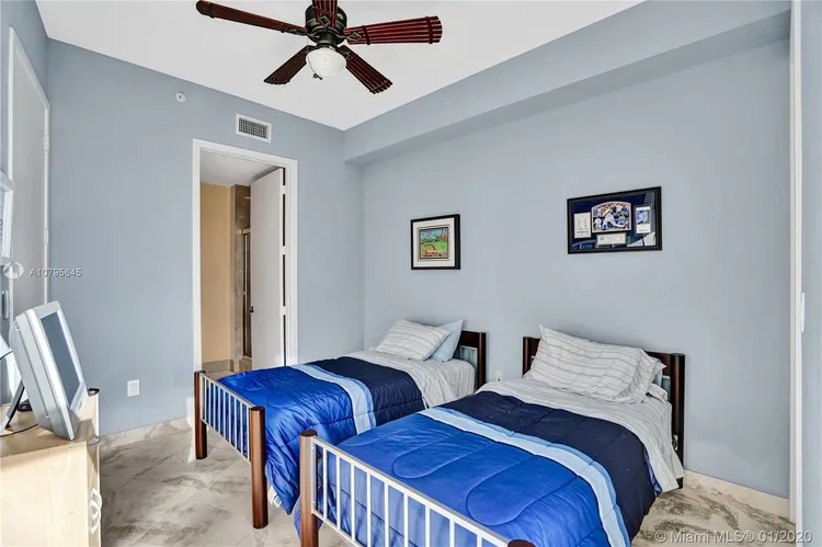 Trump Palace #504 image #17