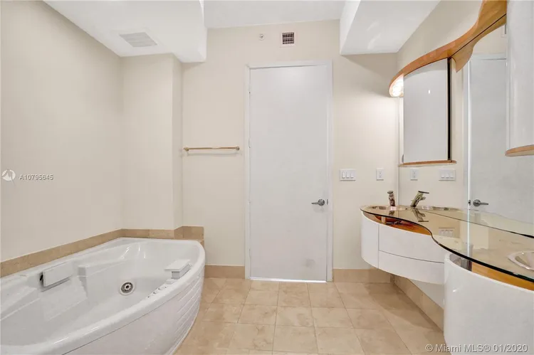 Trump Palace #504 image #25