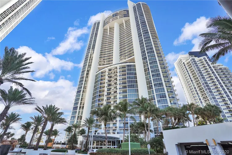 Trump Palace #504 image #37