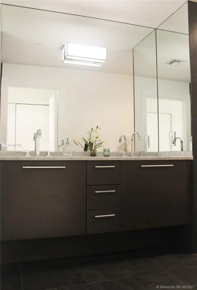 900 Biscayne Bay #3207 image #17
