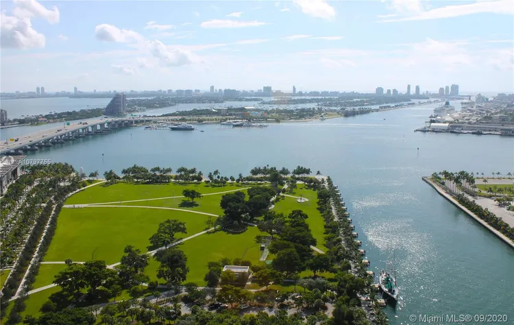 900 Biscayne Bay #3207 image #21