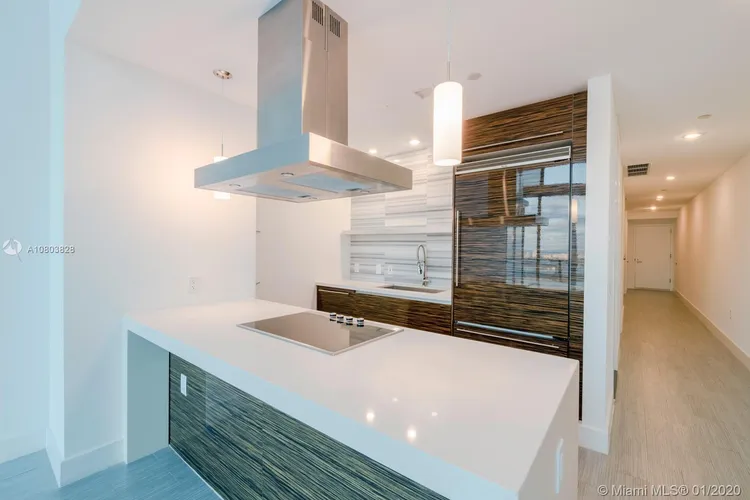 Marquis #5505 image #7