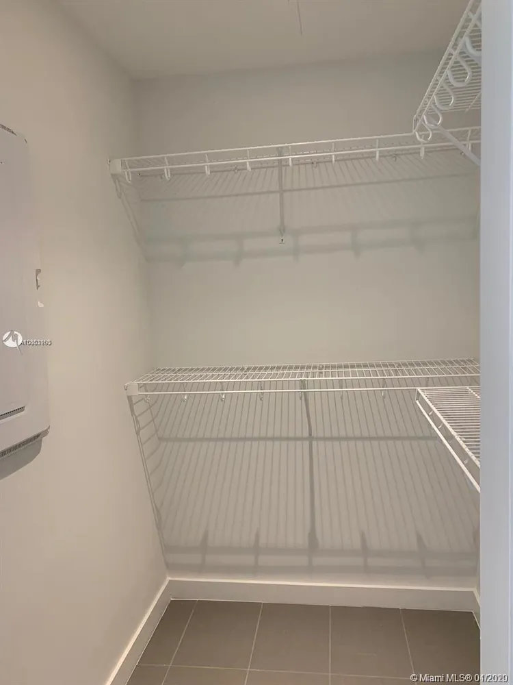 Canvas #2305 image #10