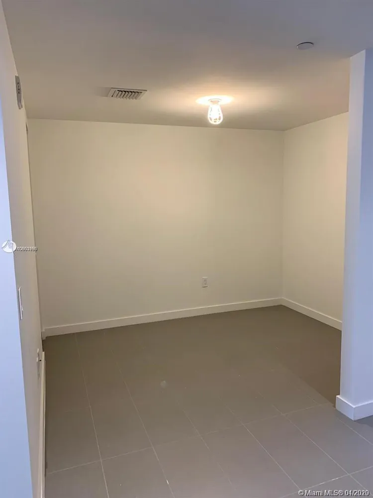 Canvas #2305 image #6