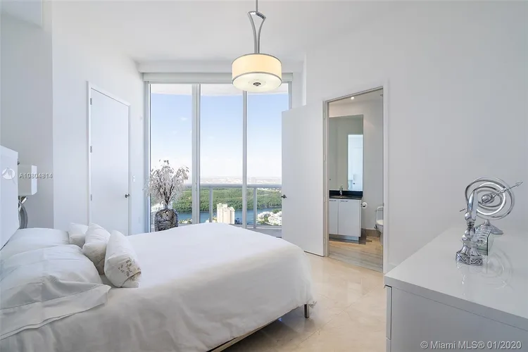 Trump Tower 3 #3704 image #15