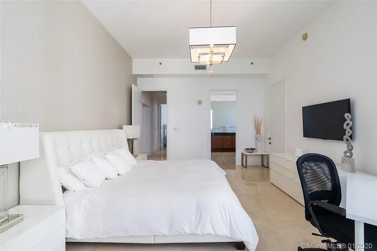 Trump Tower 3 #3704 image #18