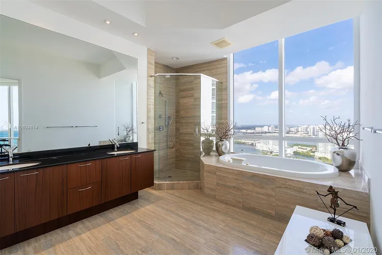 Trump Tower 3 #3704 image #19