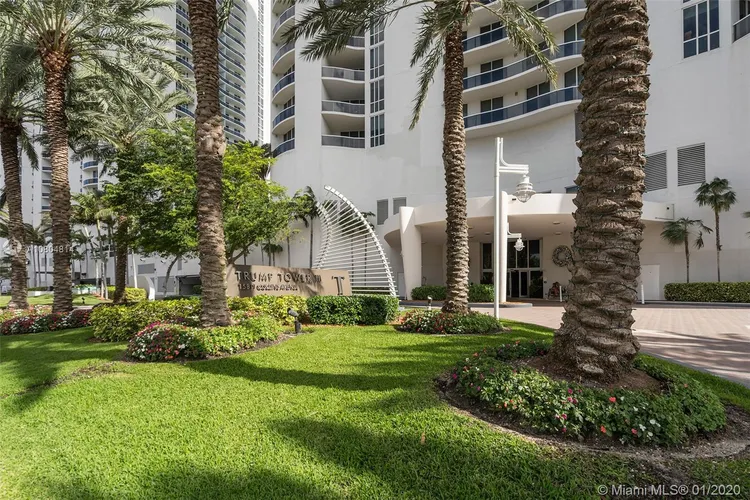 Trump Tower 3 #3704 image #26