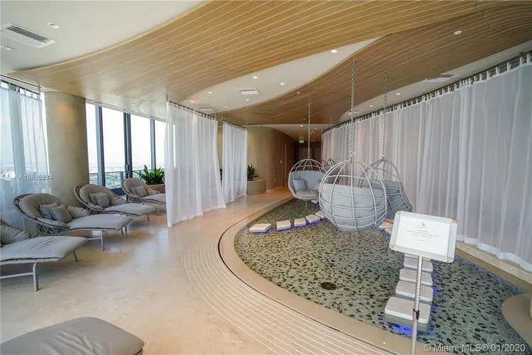 Brickell Flatiron #1806 image #28