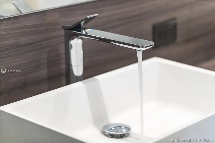 Brickell Flatiron #1806 image #35