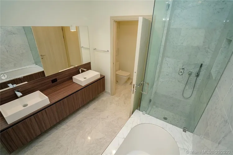 Brickell Flatiron #1806 image #37