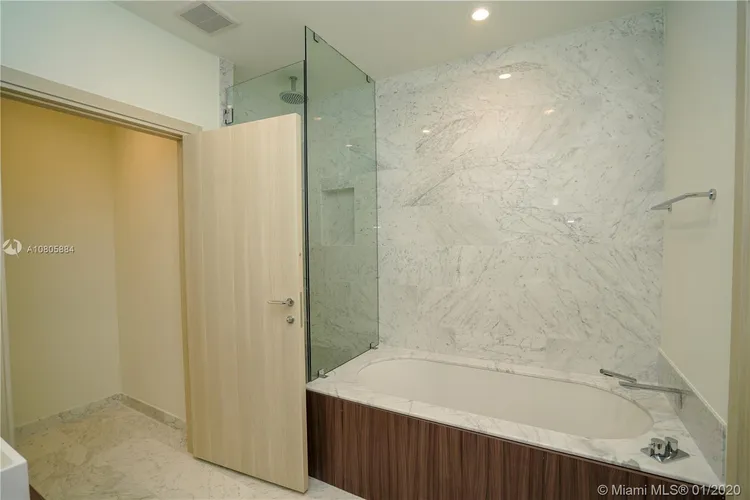 Brickell Flatiron #1806 image #41